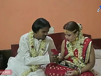 See Smita and Baar 095's Desi wedding night with a banglilynx twist!