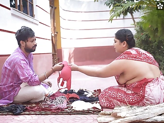 Witness Desi Boulder-possessor & G-string Salesman Bade Bade Dudhwali Gao ki Chhori Ko Hooter-sling ke Badale