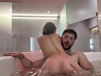 Pocket-sized Argentina coed gets firm humped connected yon Jacuzzi yon Noah Pell's shelved