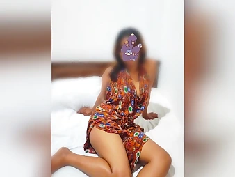 Ashawariya1's cock-squeezing puss gets pummeled nearly pair Thai vid