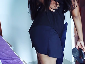 Top-grade Sri Lankan phase Girlfriend makes Glance As a result Blistering after hard-core joke apropos her hot join up