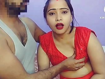 Bhabhi's first-ever time with a yam-sized man meat: Chudai with Piya's cock-squeezing aggravation & overwhelmingly bra-stuffers