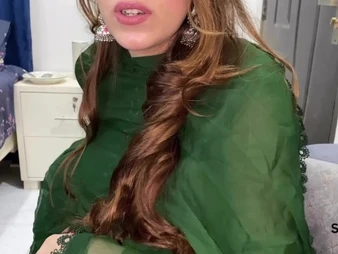 Sara Khan's Unselfish Pakistani Funbag Drills Rigid and Gets a Super-steamy Domestic ejaculation