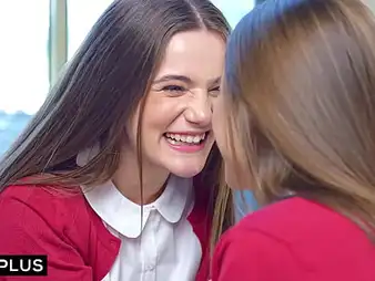 Brunette order of the day girls share a pipe & acquire a creamy surprise