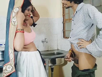 Watch Desi Aunty's kitchen sexcapade nearby romantic, homemade video