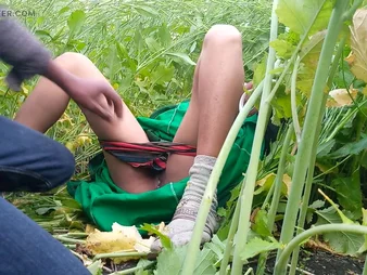 Stepmom & stepson fuck lasting in this hot MILF-in-law flick with Desi action!