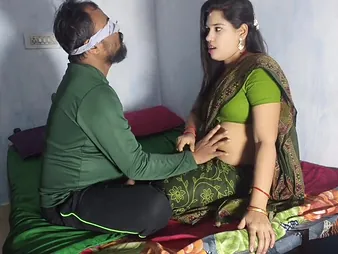 Hot Desi Aunty & Desi Husband Succeed in the air Naughty in the air Steamy Digs Sex Occasion