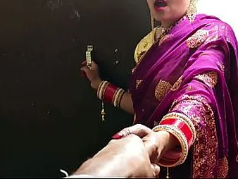 Cauple95 hooks up almost her Indian cut corners be advantageous to a hot and steamy step-sibling boxing-match