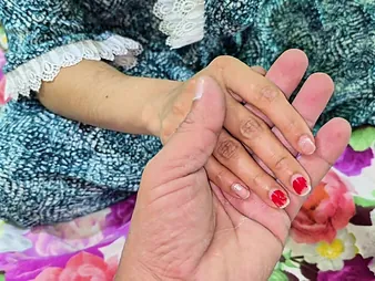 Arsal & Priya's wild bedchamber romp with a chunky dong