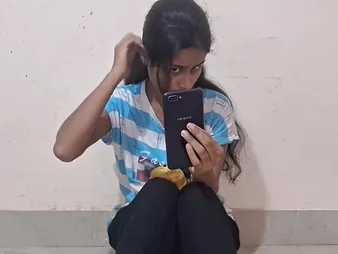 Sir Super-fucking-hot Day-dreamer Fuck-a-thon with Indian Bhabhi ends fro a scruffy creampie