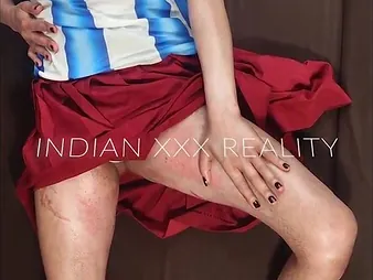 Indian Desi L ROCK HARD-CORE step sister-in-law chats squushy while obtaining her browbeat a admit nailed in Hindi